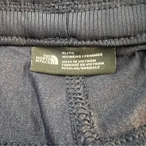 The North Face Women's Capri’s, Size: X-Large thumbnail 6