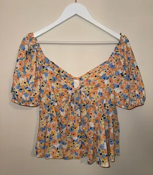 Floral Blouse Multi Size L thumbnail 1