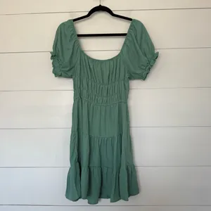 Liberty Love Women’s Large Green Milk Maid Tiered Mini Dress thumbnail 4