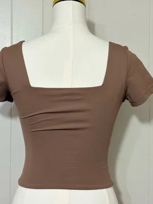 Babaton Contour Square Neck T Shirt Brown Size S Fitted Short Sleeve thumbnail 4
