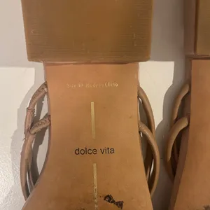 Dolce Vita Women's Beige Strappy Sandals Cafe Leather thumbnail 6