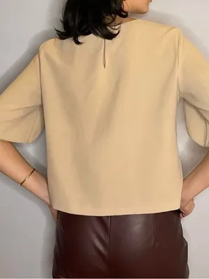 Zara Elegant Women’s Flutter Sleeve Top in Beige size medium thumbnail 3