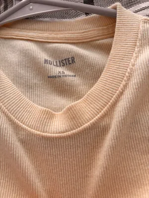 Hollister Top thumbnail 3