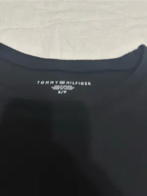 Tommy Hilfiger long sleeve thumbnail 4