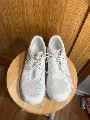 On Running Women's White Athletic Lace-Up Sneakers thumbnail 8