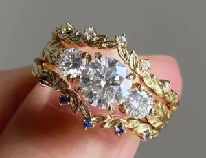 Golden Tone Ring with Diamond Inlaid Size 7 thumbnail 1