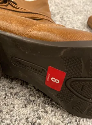 Bare Traps Boots thumbnail 3