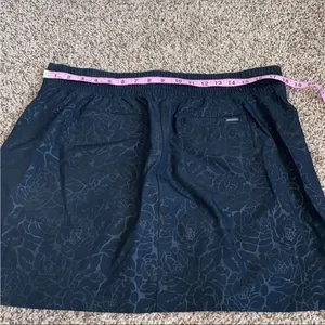 5/$30 🎈 Orvis women’s large floral‎ athleisure skort thumbnail 9
