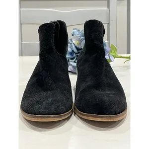 Steve Madden Suede Booties Block Heel Ankle‎ Boots Black Zipper Size?7.5 thumbnail 3