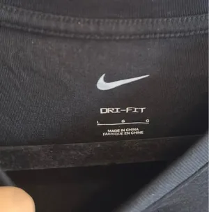 Men’s Nike Dri-Fit T-Shirt thumbnail 4