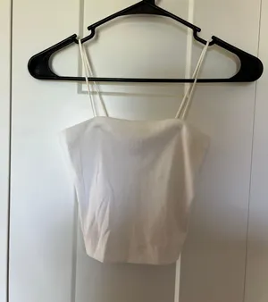 American Eagle Outfitters Crop Tank thumbnail 1