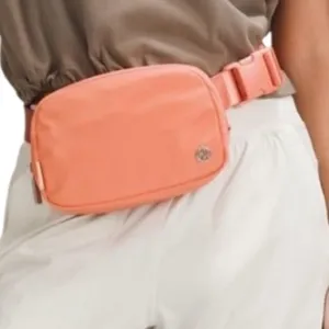 Lululemon Everywhere Belt Bag 1L Coral Kiss Crossbody thumbnail 5