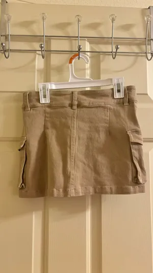 Amazon Cargo Skirt  thumbnail 4