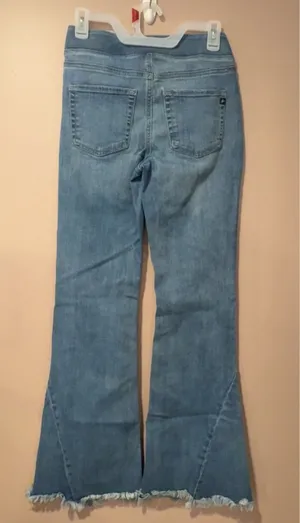 M. Jeans by Maurice’s Flare Leg Jeans with Frayed Hems thumbnail 8