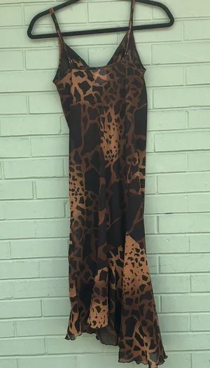 Giraffe print slip dress woman’s size small thumbnail 5