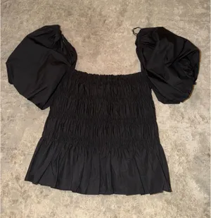 ASTR The Label Ruched Top Puff Sleeve thumbnail 1