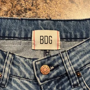 BDG Jeans Rih Extreme Baggy High Rise Y2K Streetwear Grunge 90s Indie Blue 25 thumbnail 2