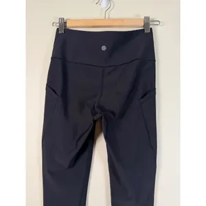 Athleta Interval Stash 7/8 Tight Black High Rise Leggings 821389-03 Small thumbnail 4
