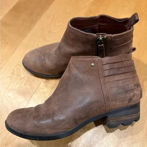 Sorel leather zip ankle boot bootie brown sz 7.5 thumbnail 1