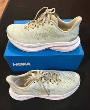 HOKA Mach oyster athletic training running lace up shoes sneakers sz 9 new thumbnail 1