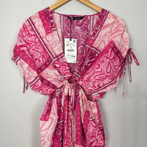 Zara Patchwork Paisley Cotton Maxi Dress Cutout Side M Pink NWT Blogger Favorite thumbnail 5