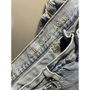 American Eagle 90s Boyfriend Shorts‎ Womens 6 Light Wash Distressed Denim thumbnail 4
