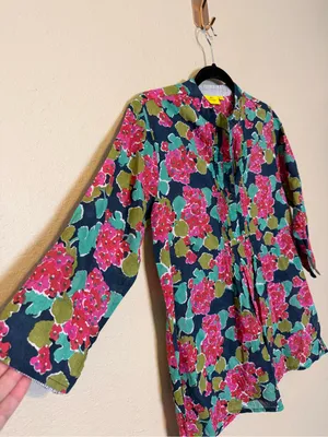 Roller Rabbit floral‎ 3/4 Sleeves Cotton Top Size Small thumbnail 2