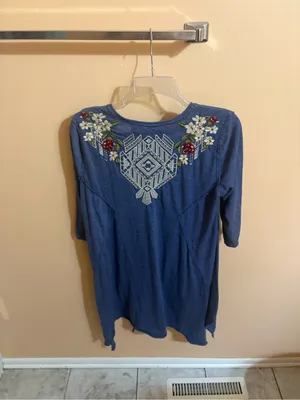 Johnny Was blue floral embroidered tunic dress thumbnail 3