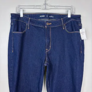 Old Navy Mid-Rise Wow Boot-cut Dark Wash Jeans Denim Casual NWT Size 14 Short‎ thumbnail 3