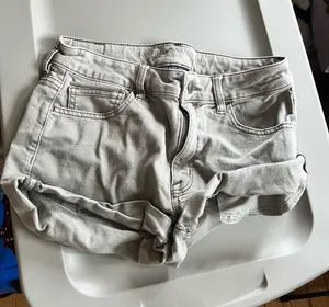 American Eagle - Super Super Stretch & Hi-Rise Shortie Shorts thumbnail 1