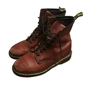Vintage Dr Martens 1460 Leather Made in England Burgundy Boots 6 Punk Grunge 90s thumbnail 2