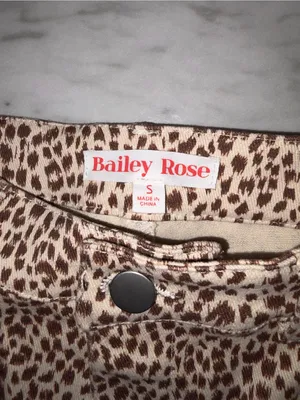 NWOT Bailey Rose Leopard Cheetah Print High Rise Straight Wide Leg Pants S thumbnail 5