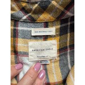 American Eagle Plaid Flannel Shirt Womens Medium Yellow Black Boyfriend Fit thumbnail 3