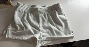 Aritzia Shorts Sweat Fleece thumbnail 1