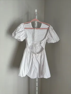 Glamorous Puff-Sleeve Mini Dress White Open Back Lace Up Skater Dress White Sz 4 thumbnail 6
