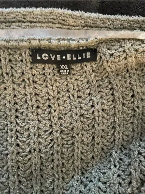 Love Ellie Cropped Button Front Cardigan Green Size XXL thumbnail 4