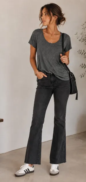Aritzia Wilfred Grey Scoop Neck Tee Shirt Womens XS Short Sleeve Stretch Basic thumbnail 1
