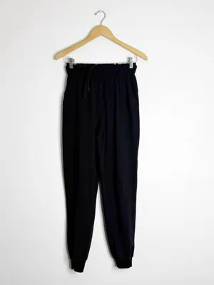 Lululemon Black Jogger Pants Women’s Size 4 Pull On Stretch Athletic thumbnail 4