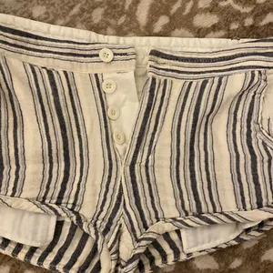 Free People Night Moved Striped Shorts Mid Rise Button Fly White Blue Si… thumbnail 7