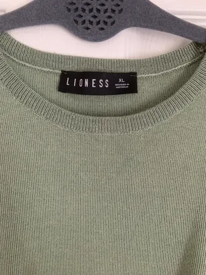 Ruched Sides Green Dress thumbnail 2