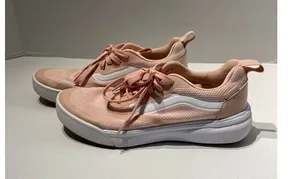 Vans UltraRange Rapidweld Shoes Size 8 Rose Cloud thumbnail 1
