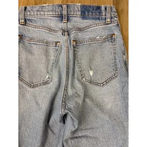 Abercrombie & Fitch Curve Love 90s Straight Ultra High Rise Light Wash Jean 26 2 thumbnail 7