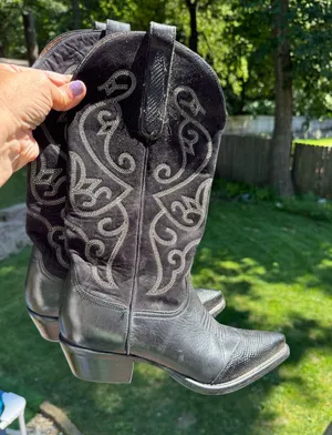 Nine West Black Leather Western Cowboy Boots Womens Size 7M Embroidered Mid Calf thumbnail 1