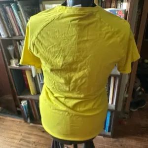 Gymnshark yellow graphic Athleisure M sporty T-shirtless thumbnail 3