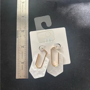 Gold and White Dangle Earrings Size 30 thumbnail 4