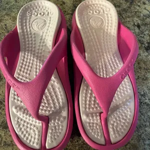 Crocs flip flops W4 thumbnail 1