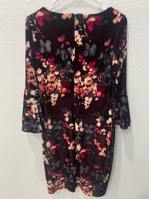 Calvin Klein Velvet Floral Dress Size 4 thumbnail 9