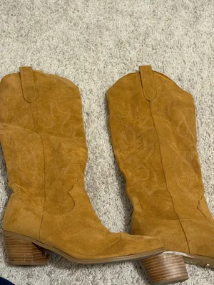 suede cowboy boots Size 10 thumbnail 5