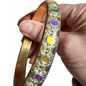 Vintage 1950s Lucite Confetti Bangle Bracelet Multicolor Rhinestone Brass Cuff thumbnail 9