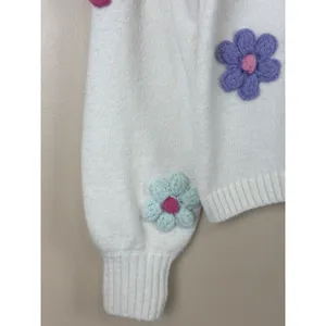 Francesca’s Sweater Size XS White Floral Crochet Flower Knit Pullover Crew Neck thumbnail 7